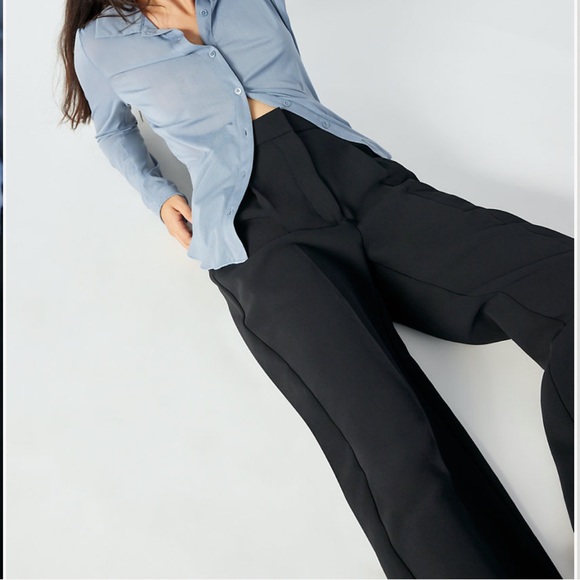 ARITZIA WILFRED EFFORTLESS PANT - SIZE 0 - SHORT LENGTH - BLACK - BACKORDERED - Picture 4 of 7